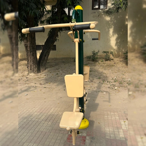 Pull Chair